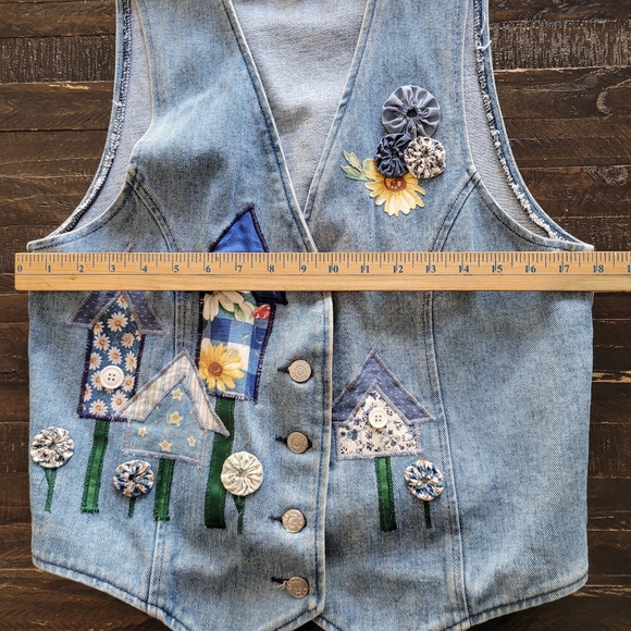 Vtg Apache Denim Vest - Women's Medium USA - BirdHouse/Flowers - Picture 3 of 5